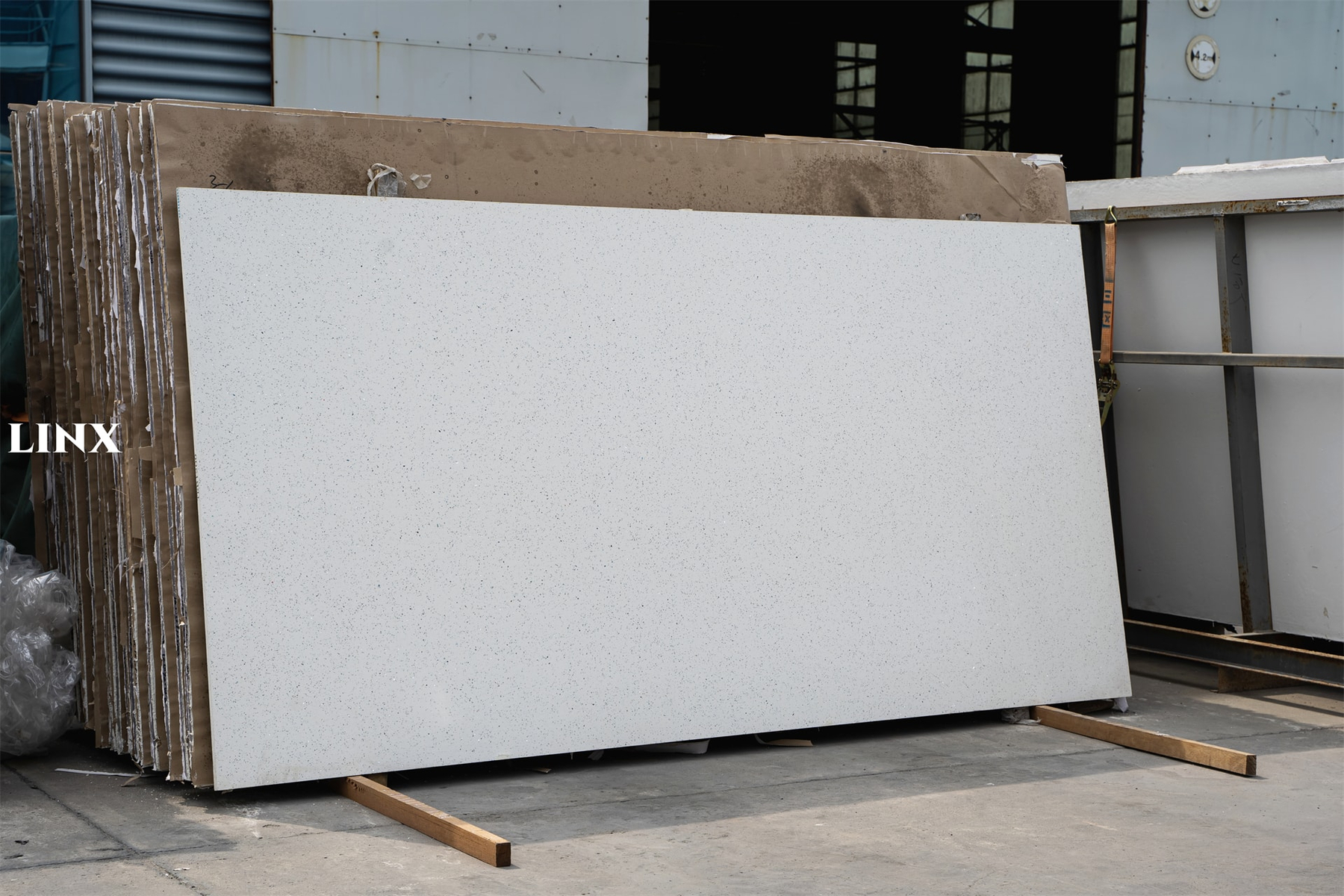 LX1200 SPARKLE WHITE QUARTZ STONE 1 LINX SURFACES