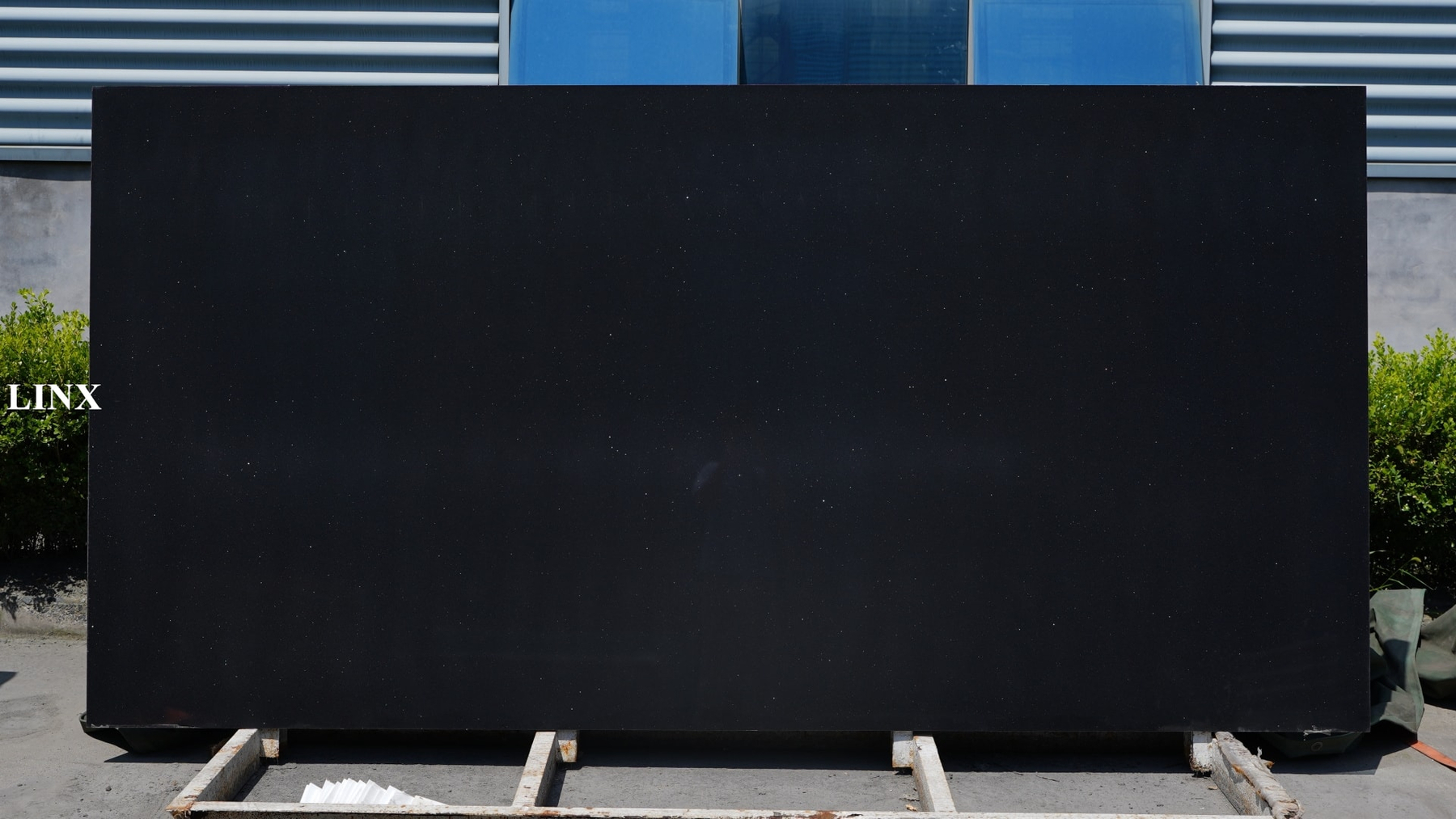 LX1315 SKY BLACK QUARTZ STONE LINX SURFACES Sintered Stone