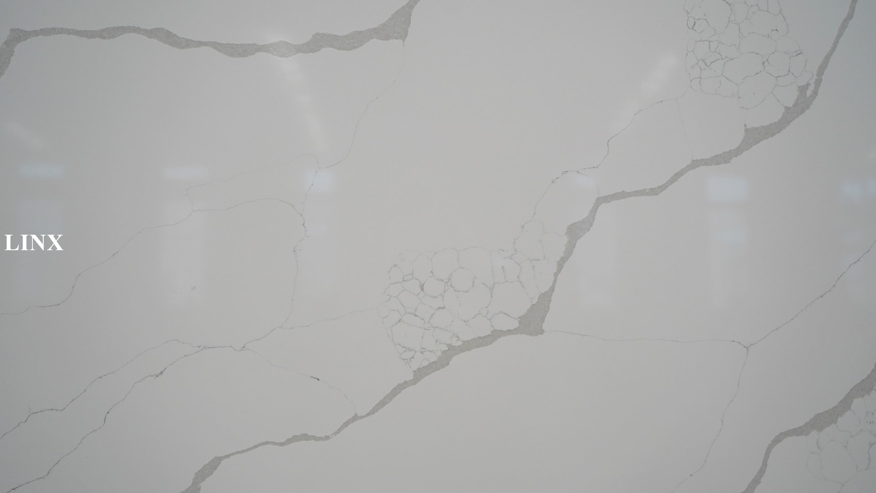 LX6016 Calacatta White Quartz Stone Close Up 1 Linx Surfaces