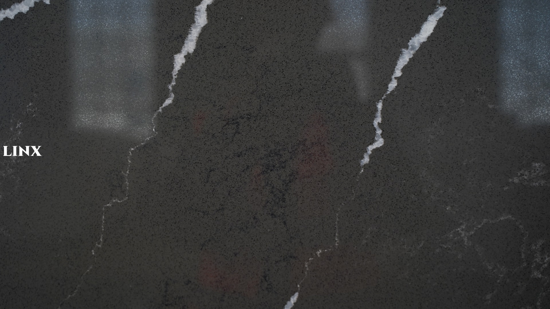 LX6059 CALACATTA GREY QUARTZ STONE CLOSE UP 3 LINX SURFACES