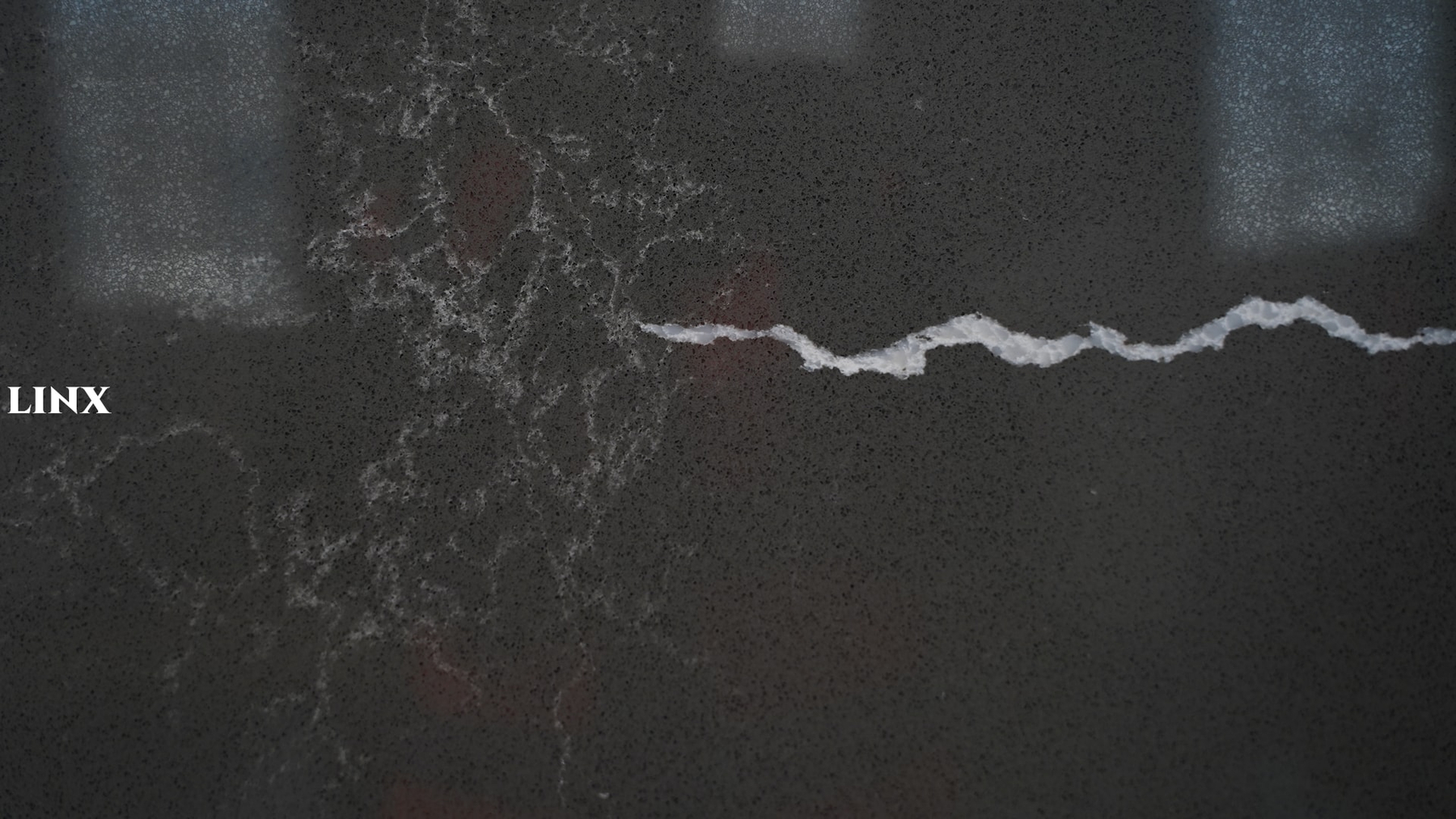 LX6059 CALACATTA GREY QUARTZ STONE CLOSE UP 5 LINX SURFACES