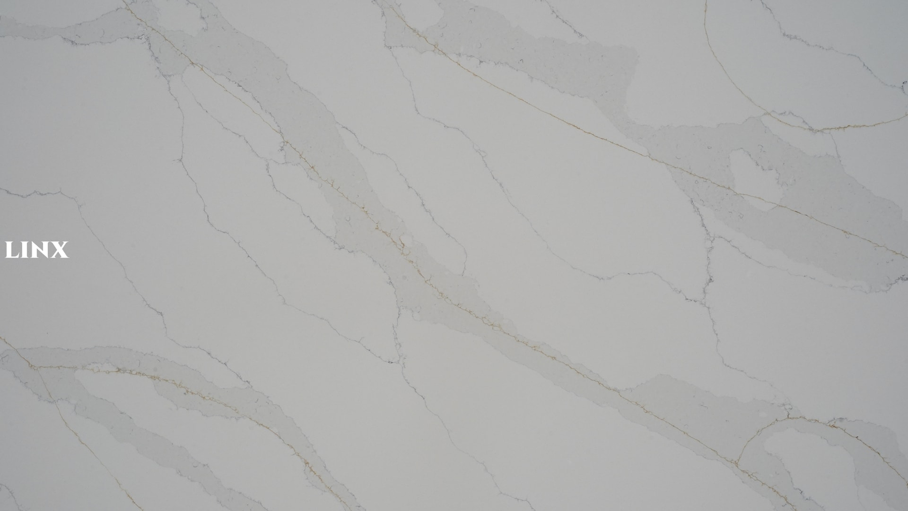 LX6090 CALACATTA WHITE QUARTZ STONE CLOSE UP 1 LINX SURFACES