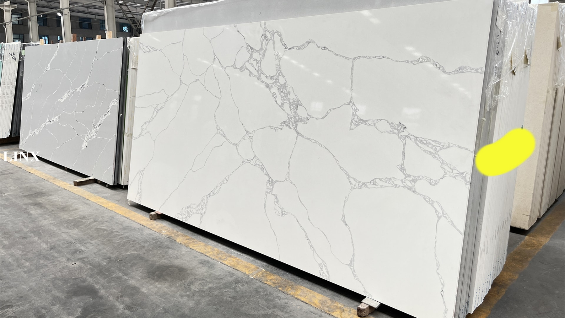 LX6729 Calacatta White Quartz Stone 2 Linx Surfaces