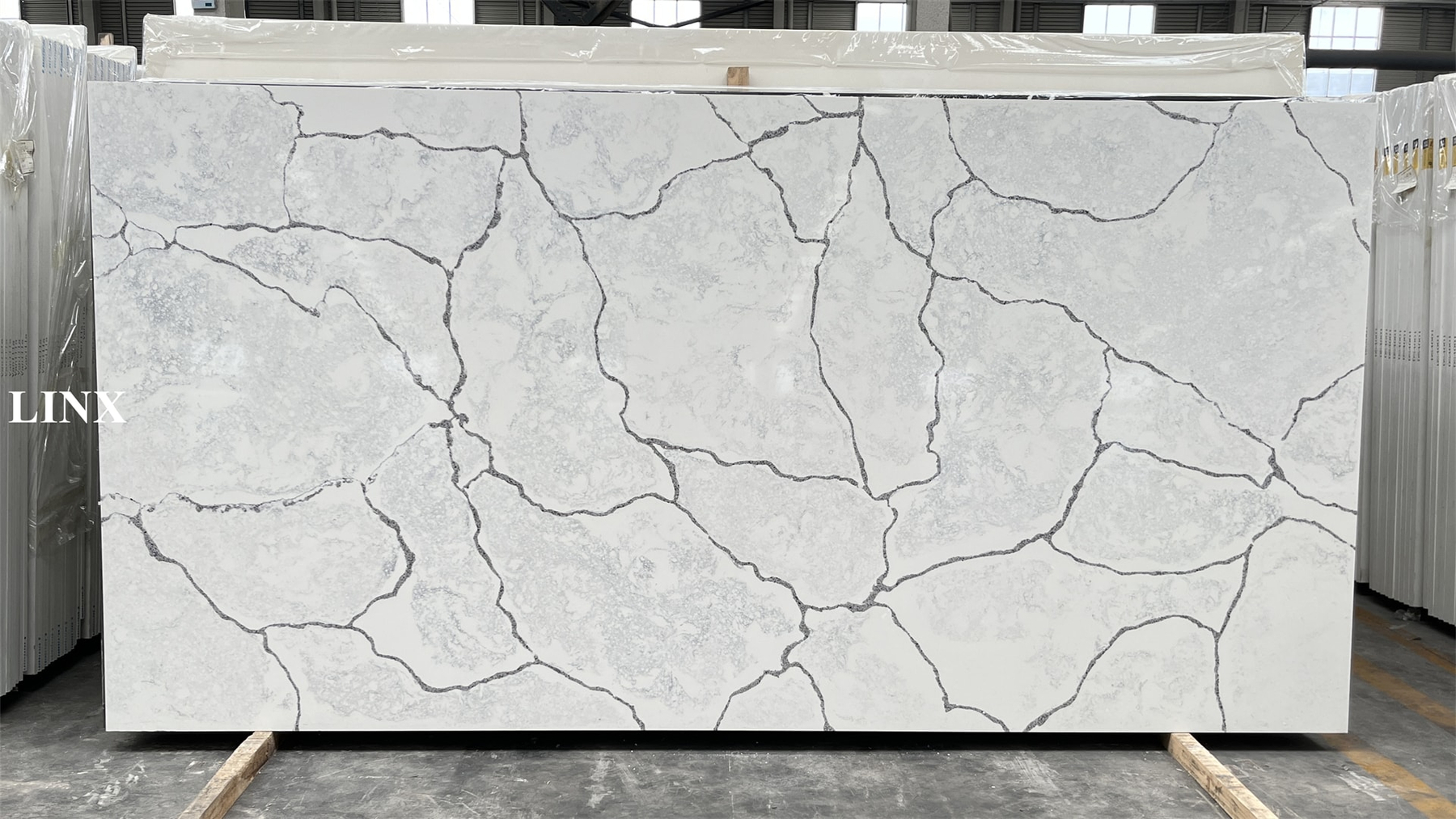 LX6780 Calacatta White Quartz Stone Linx Surfaces