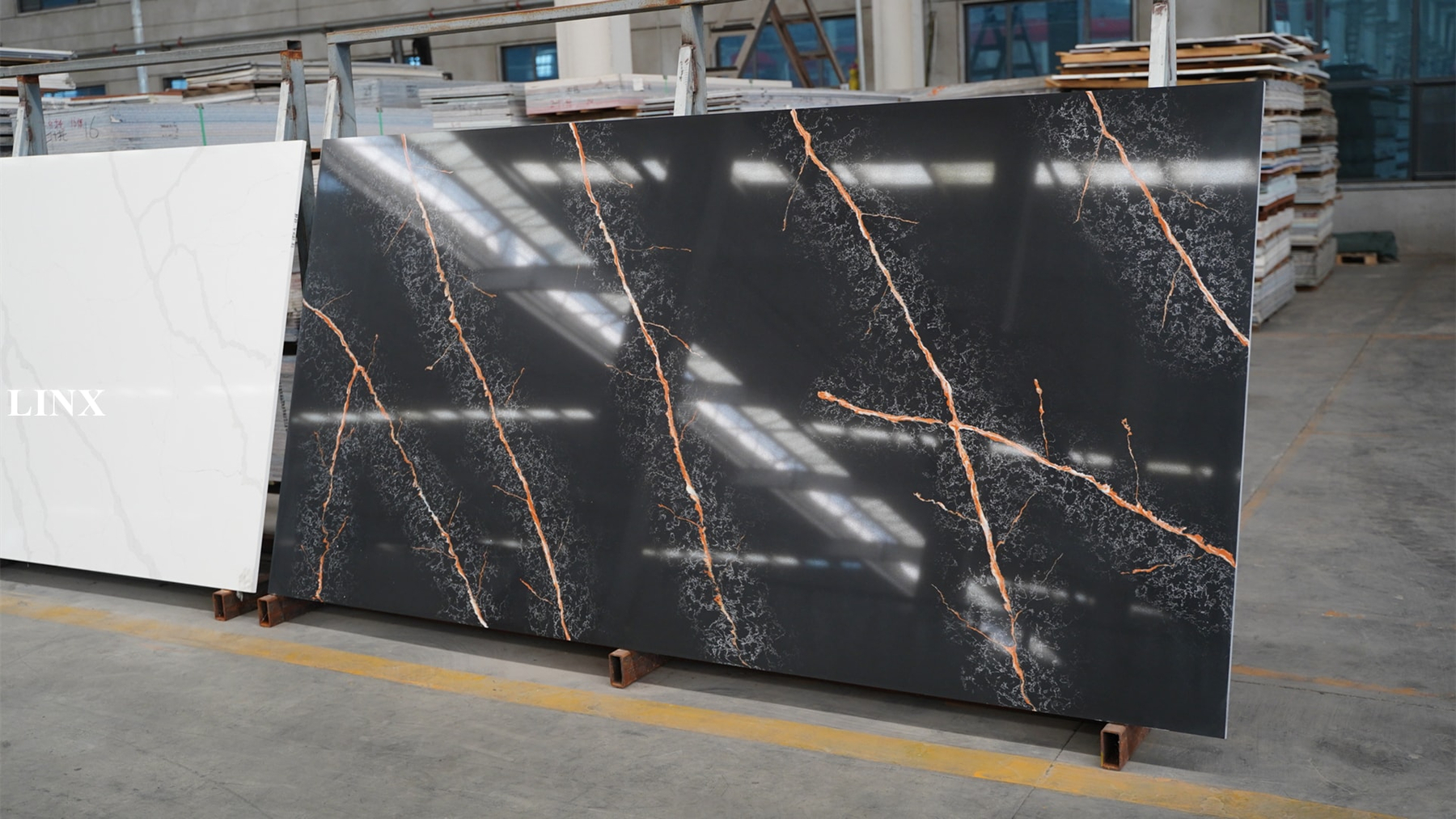 LX6829 Calacatta White Quartz Stone 2 Linx Surfaces