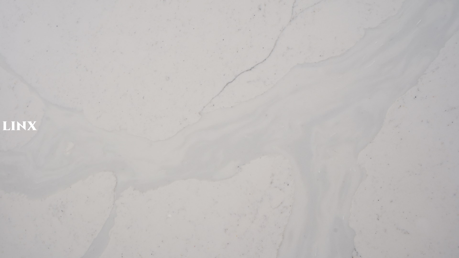 LX6870 CALACATTA WHITE QUARTZ STONE CLOSE UP 2 LINX SURFACES