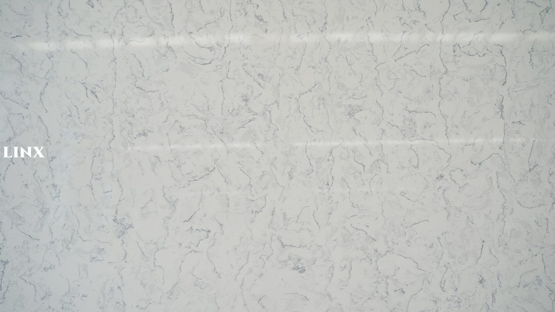 LX7002 CARRARA WHITE QUARTZ STONE CLOSE UP 1 LINX SURFACES