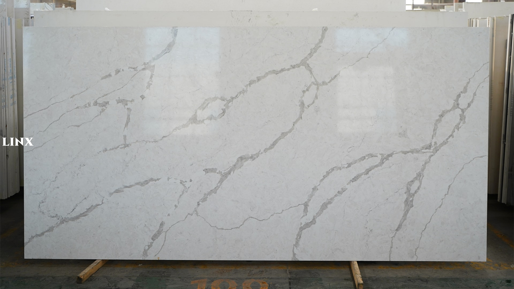 LX7367 CALACATTA WHITE QUARTZ STONE LINX SURFACES