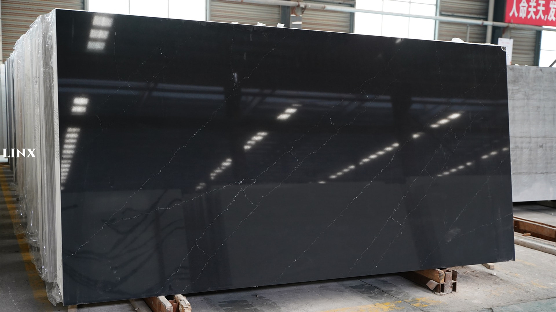 LX9017 CALACATTA BLACK QUARTZ STONE 1 LINX SURFACES