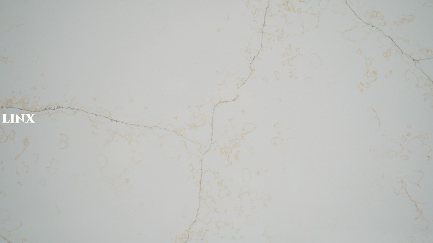 LX9022 CALACATTA GOLD QUARTZ STONE CLOSE UP 1 LINX SURFACES