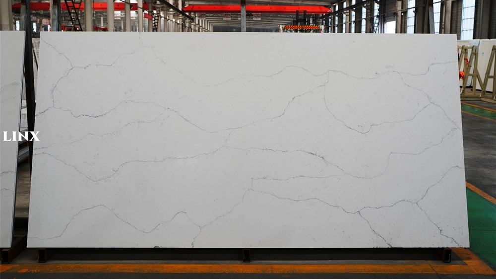 LX9028 CALACATTA WHITE QUARTZ STONE FEATURE LINX SURFACES