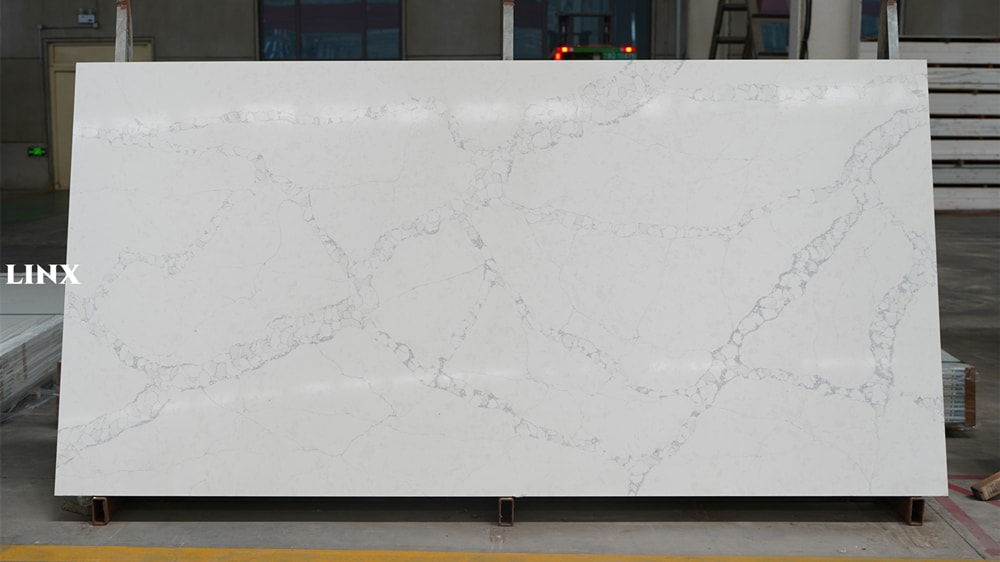 LX9034 CALACATTA WHITE QUARTZ STONE FEATURE LINX SURFACES