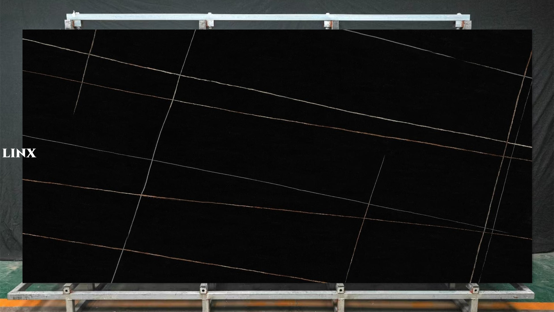 LXG29 Lauren King Sintered Stone Main Linx Surfaces