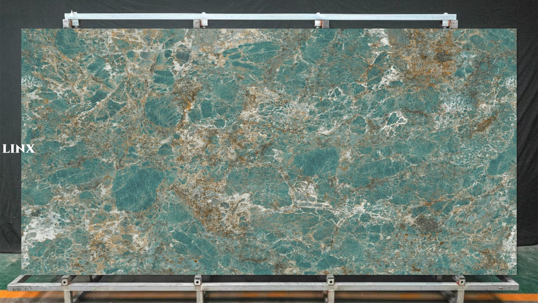 LXG613 Amazon Green Sintered Stone Main Linx Surfaces