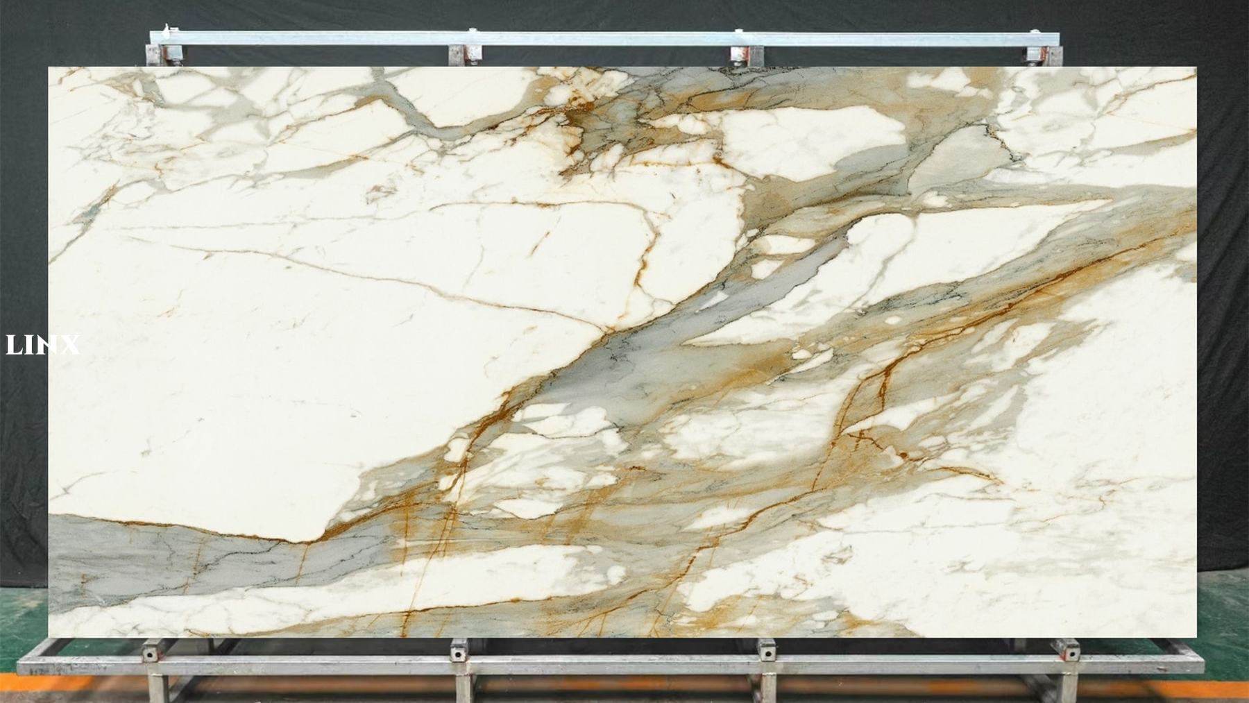 LXG90 Stylish Gold Sintered Stone Main Linx Surfaces