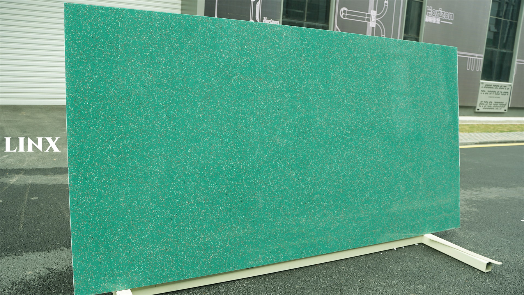 LXM009 GREEN SPIRIT JADE STONE 1 LINX SURFACES