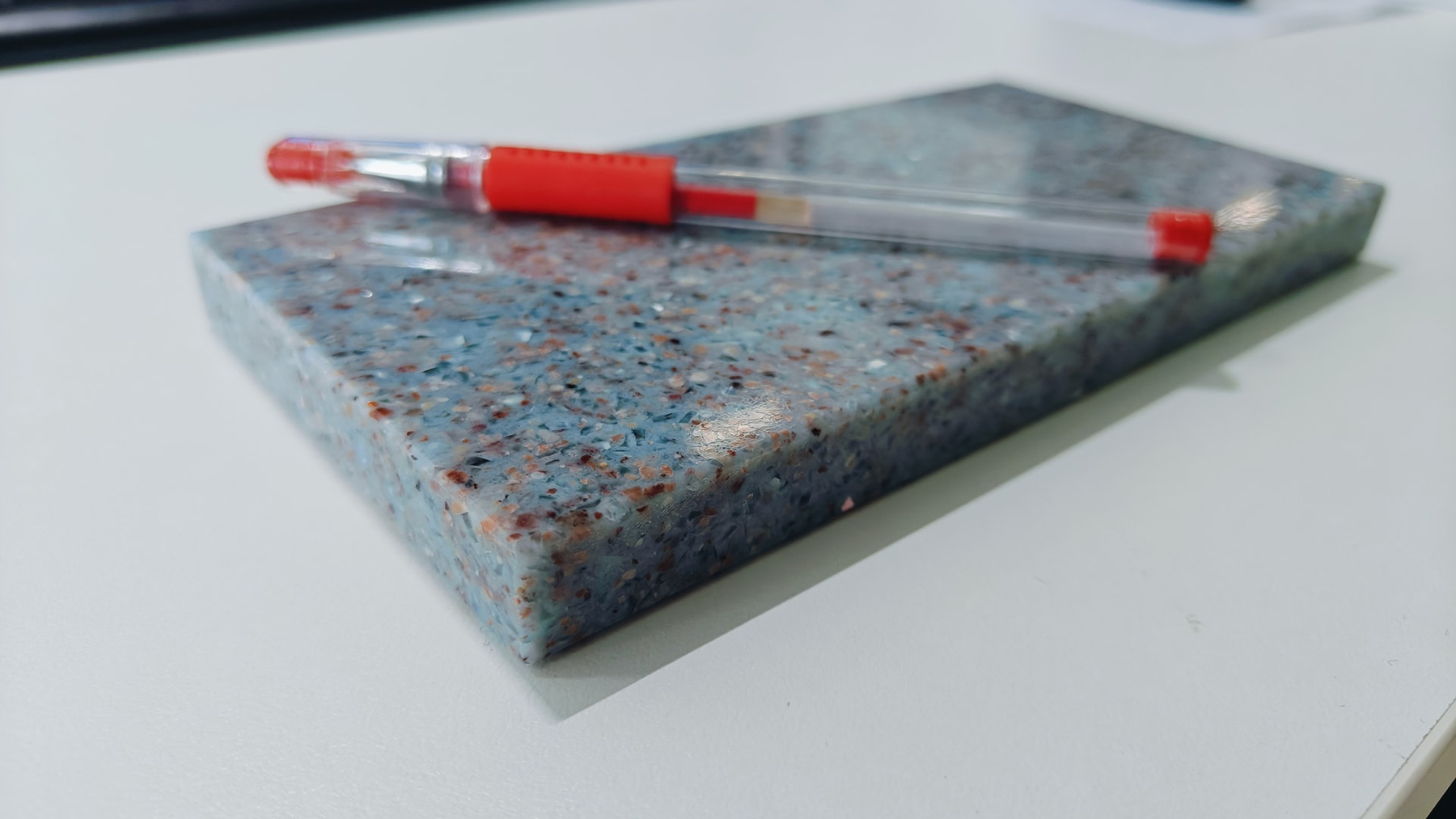 LXM024 BLUE LAGEND JADE SAMPLE STONE FOR COUNTERTOPS - LINX SURFACES