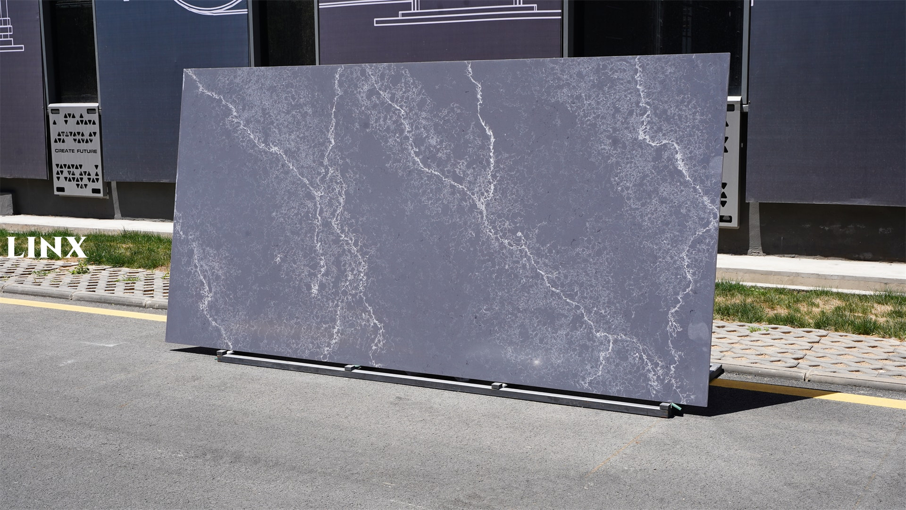 LXM9015 WONDER WHITE JADE STONE FOR COUNTERTOPS 1 LINX SURFACES