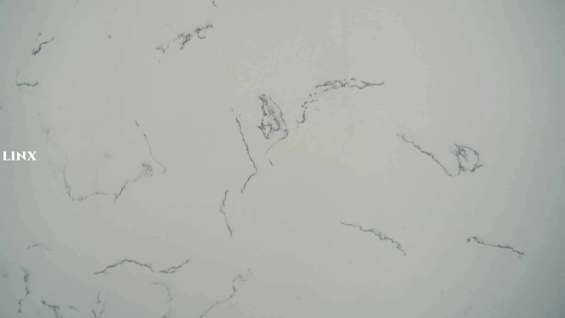 LXMIST CARRARA WHITE QUARTZ STONE CLOSE UP 2 LINX SURFACES