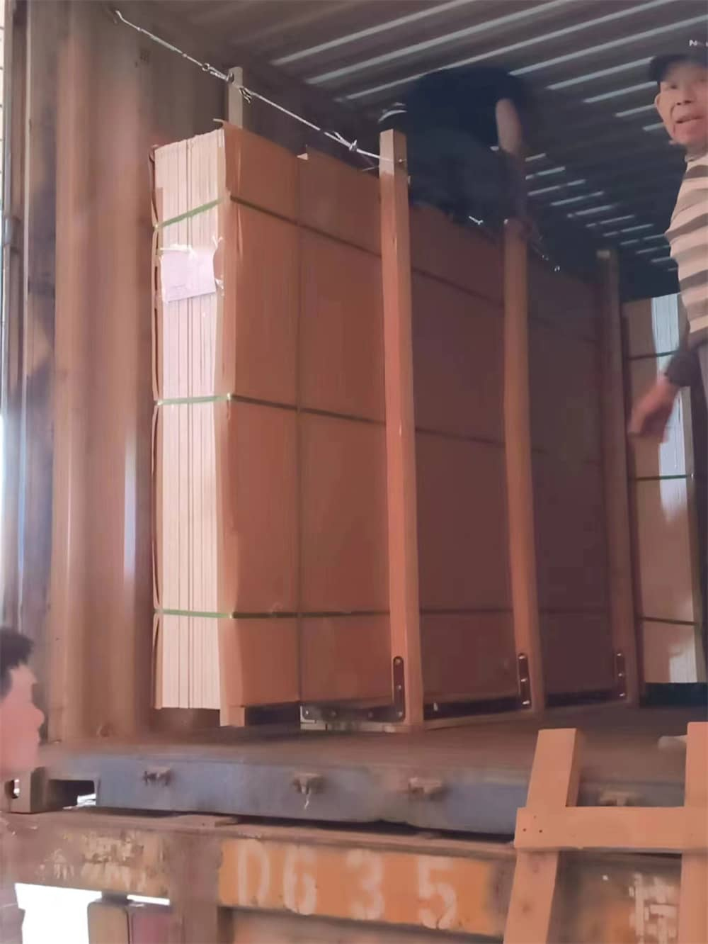 Sintered Stone Slabs Pack And Load 4 Linx Surfaces