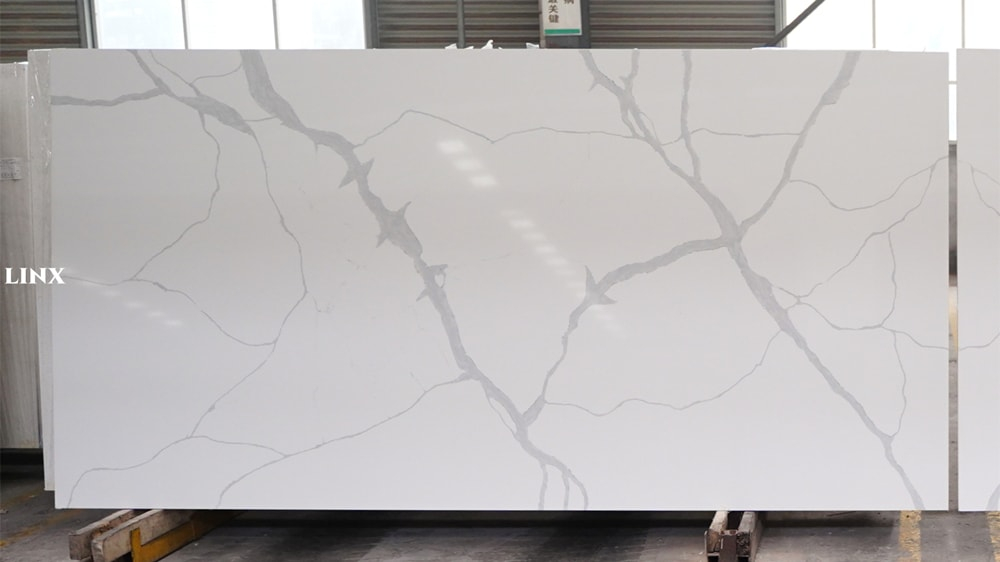 LX1031 CALACATTA WHITE QUARTZ STONE FEATURE LINX SURFACES