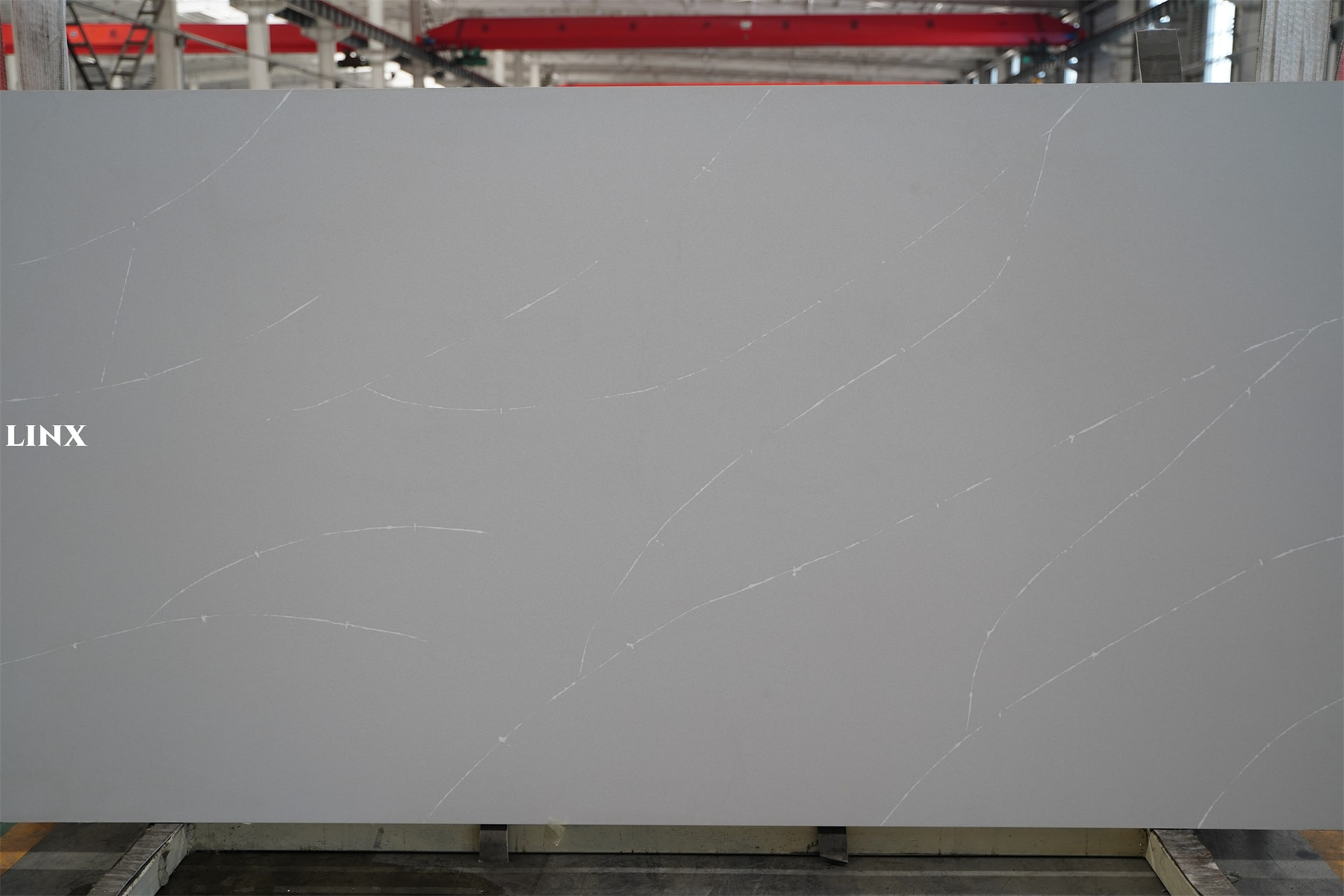 LX1108 CALACATTA GREY QUARTZ STONE 3 LINX SURFACES