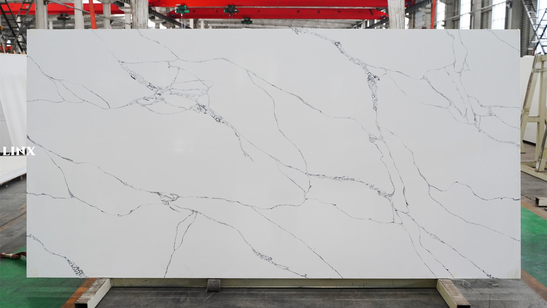 LX1126 CALACATTA WHITE QUARTZ STONE LINX SURFACES