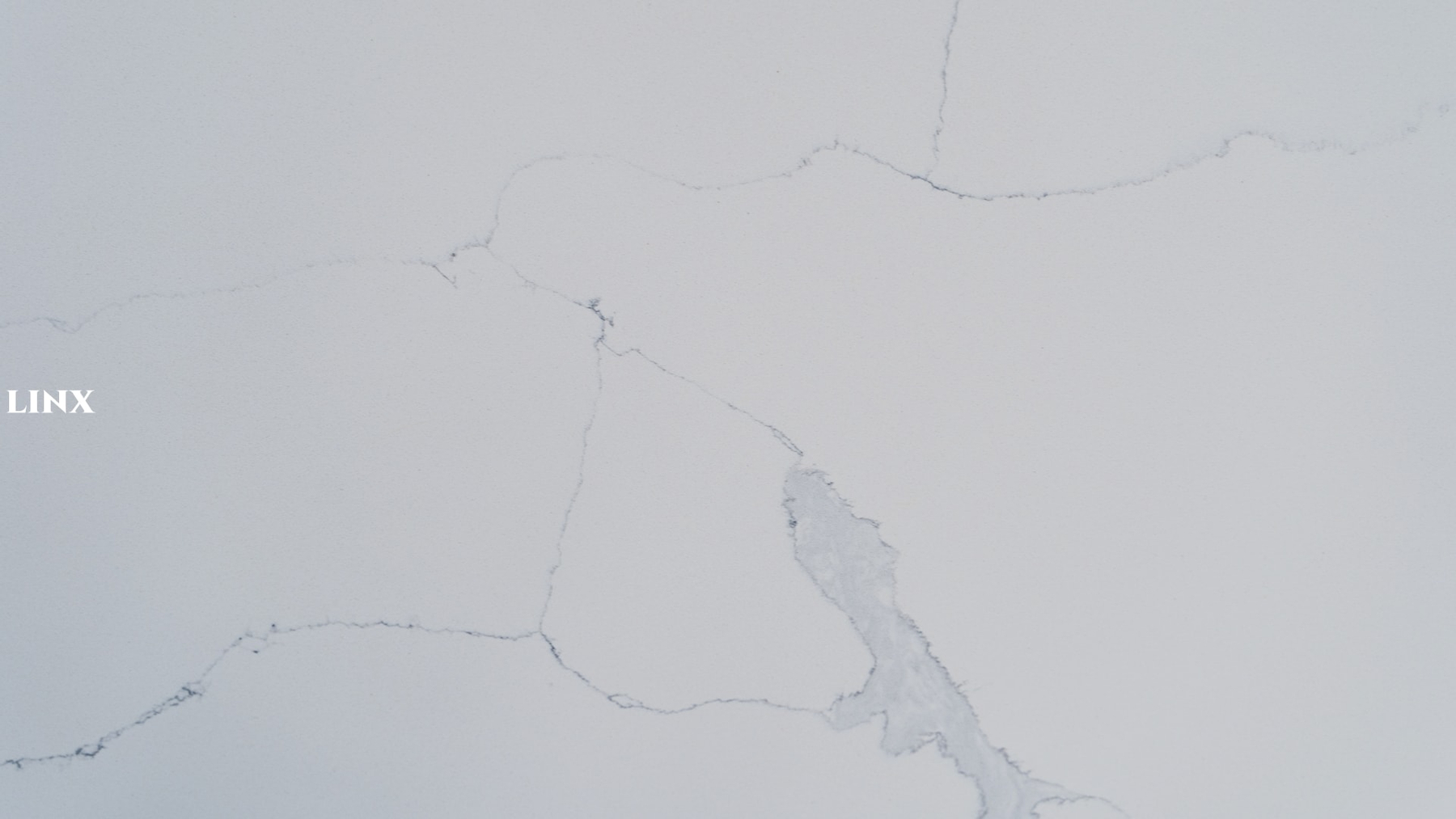 LX1138 CALACATTA WHITE QUARTZ STONE 3 LINX SURFACES