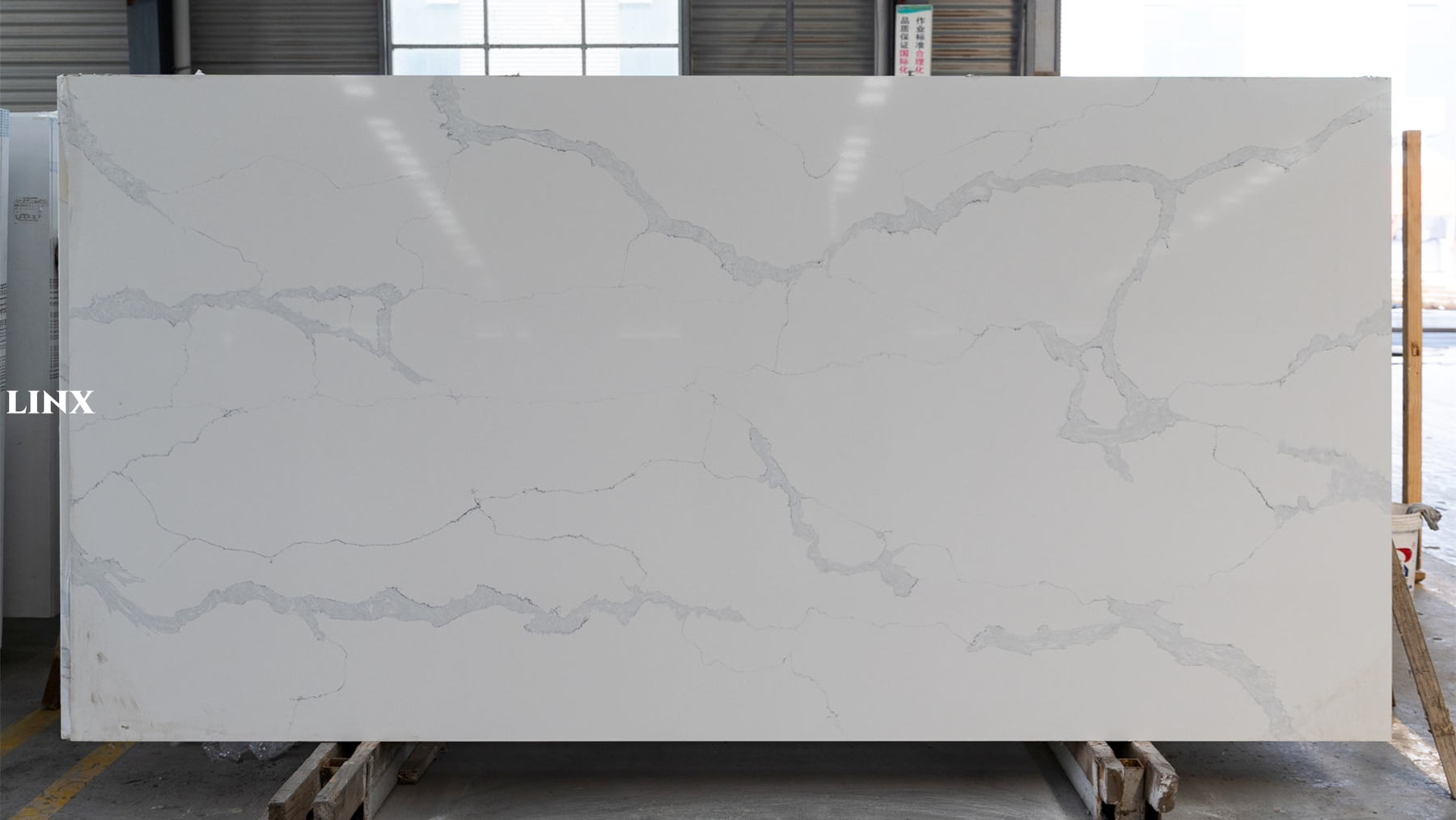 LX1138 CALACATTA WHITE QUARTZ STONE LINX SURFACES