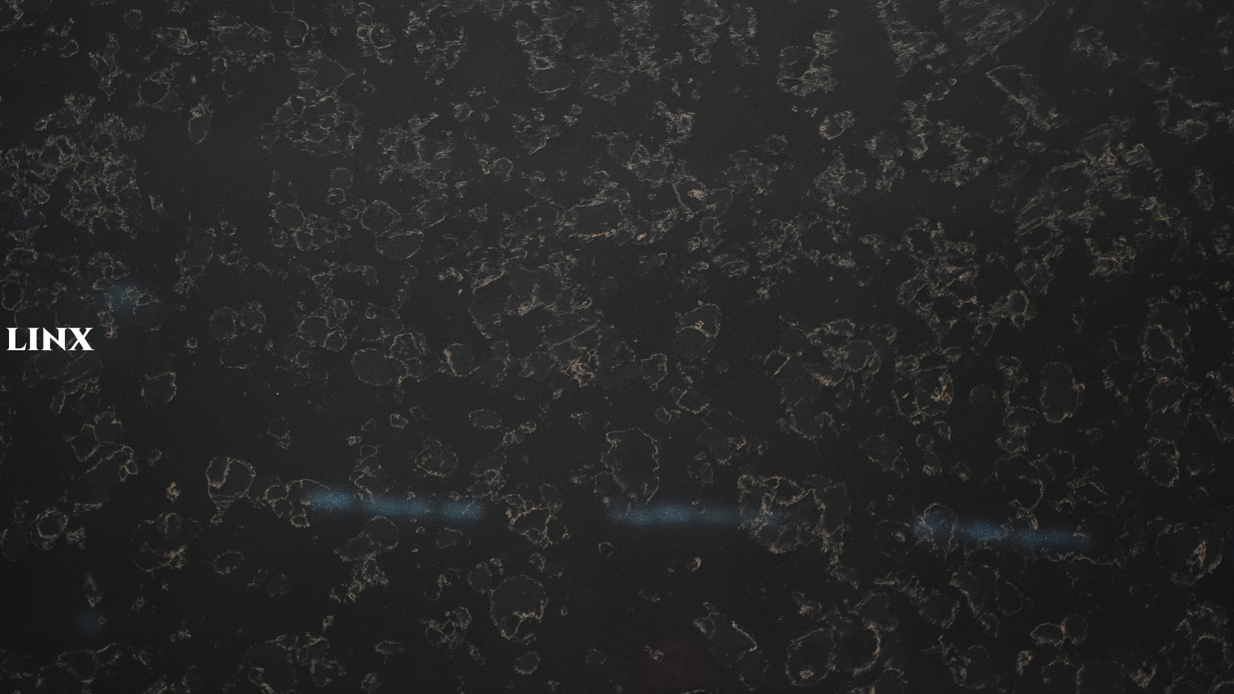 LX3205 CARRARA BLACK QUARTZ STONE CLOSE UP 1 LINX SURFACES