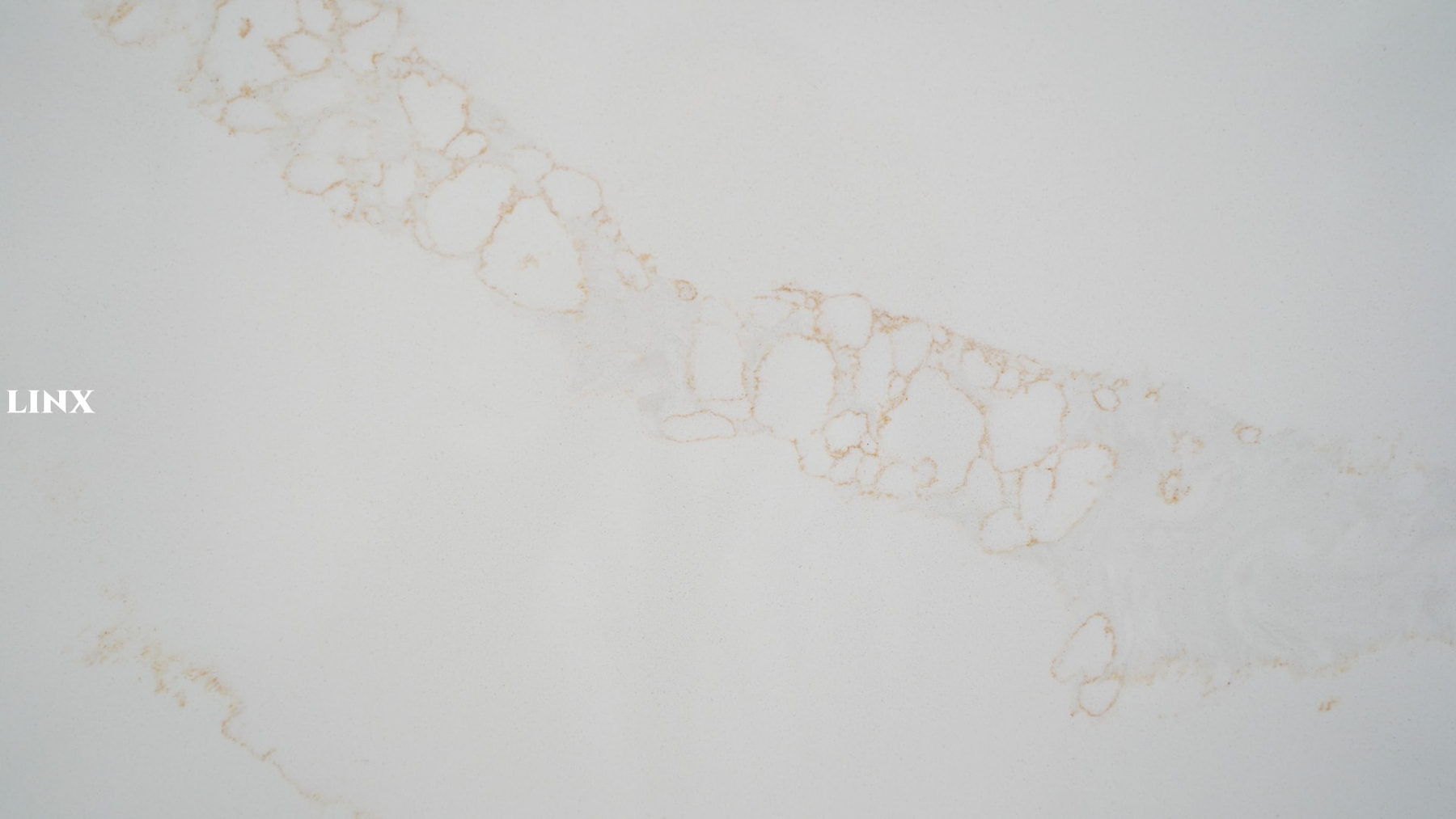 LX4089 CALACATTA GOLD QUARTZ STONE DETAIL 2 LINX SURFACES