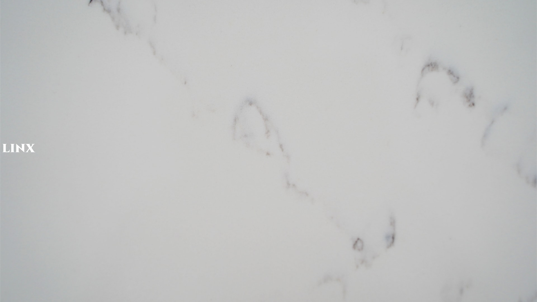 LX5111 CALACATTA WHITE QUARTZ STONE DETAILS 2 LINX SURFACES