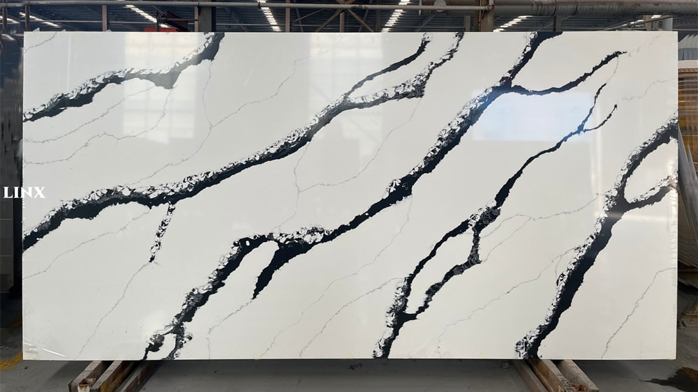 LX6132 CALACATTA BLACK VEIN QUARTZ STONE FEATURE LINX SURFACES