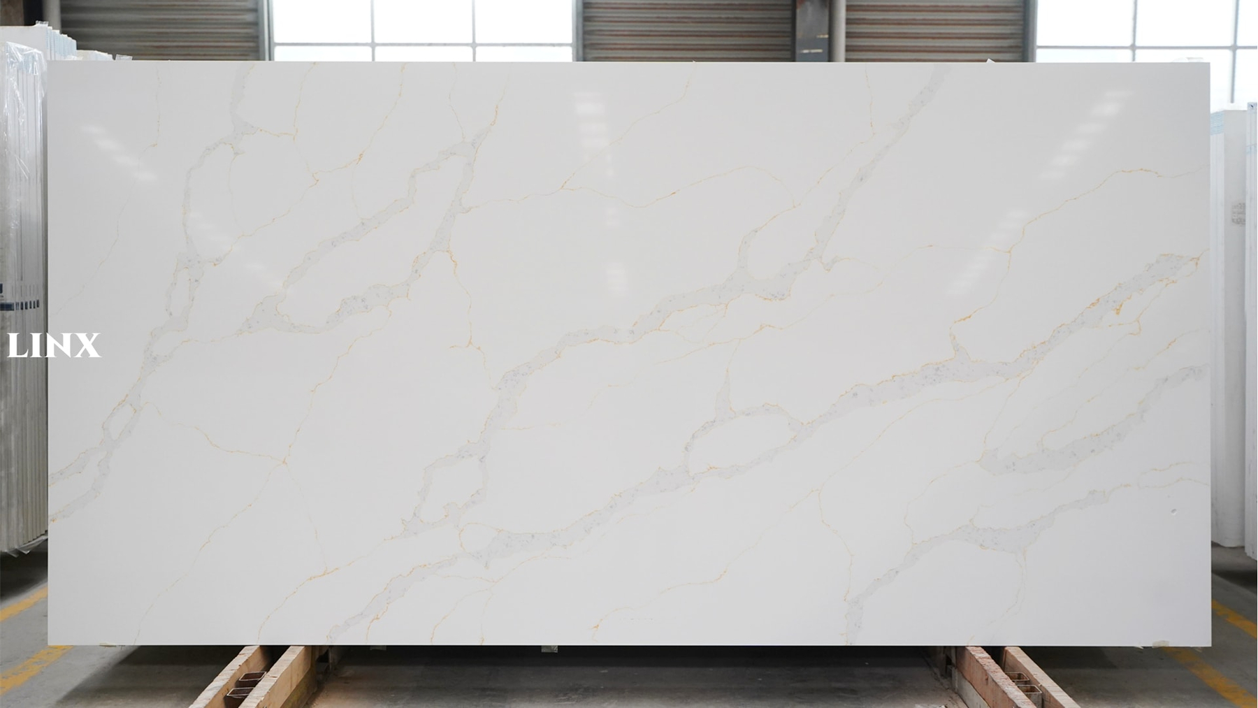 LX6155 CALACATTA GOLD QUARTZ STONE LINX SURFACES