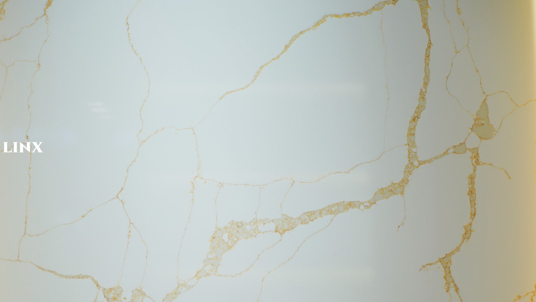 LX6170 CALACATTA GOLD QUARTZ STONE 3 LINX SURFACES