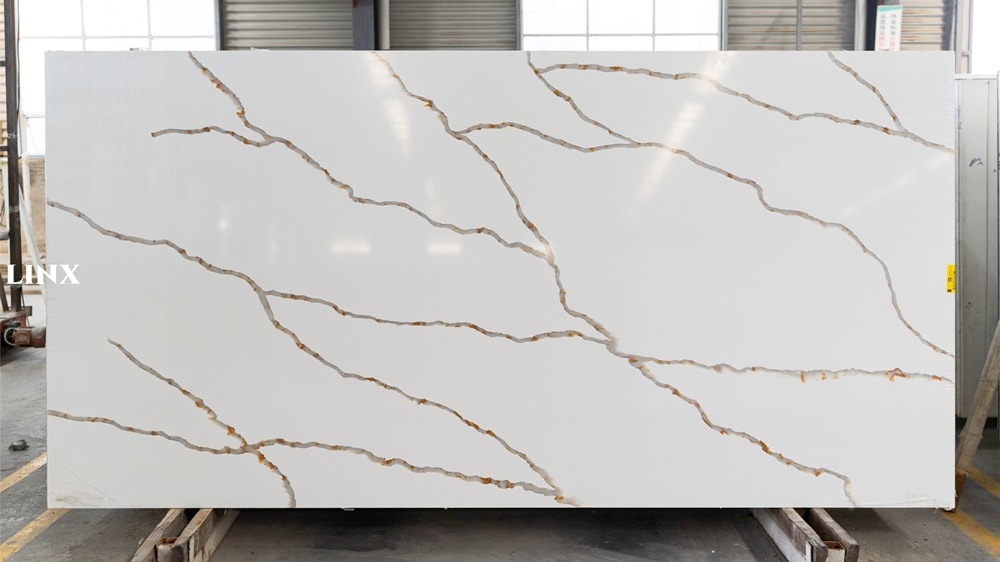 LX6204 CALACATTA GOLD QUARTZ STONE FEATURE LINX SURFACES