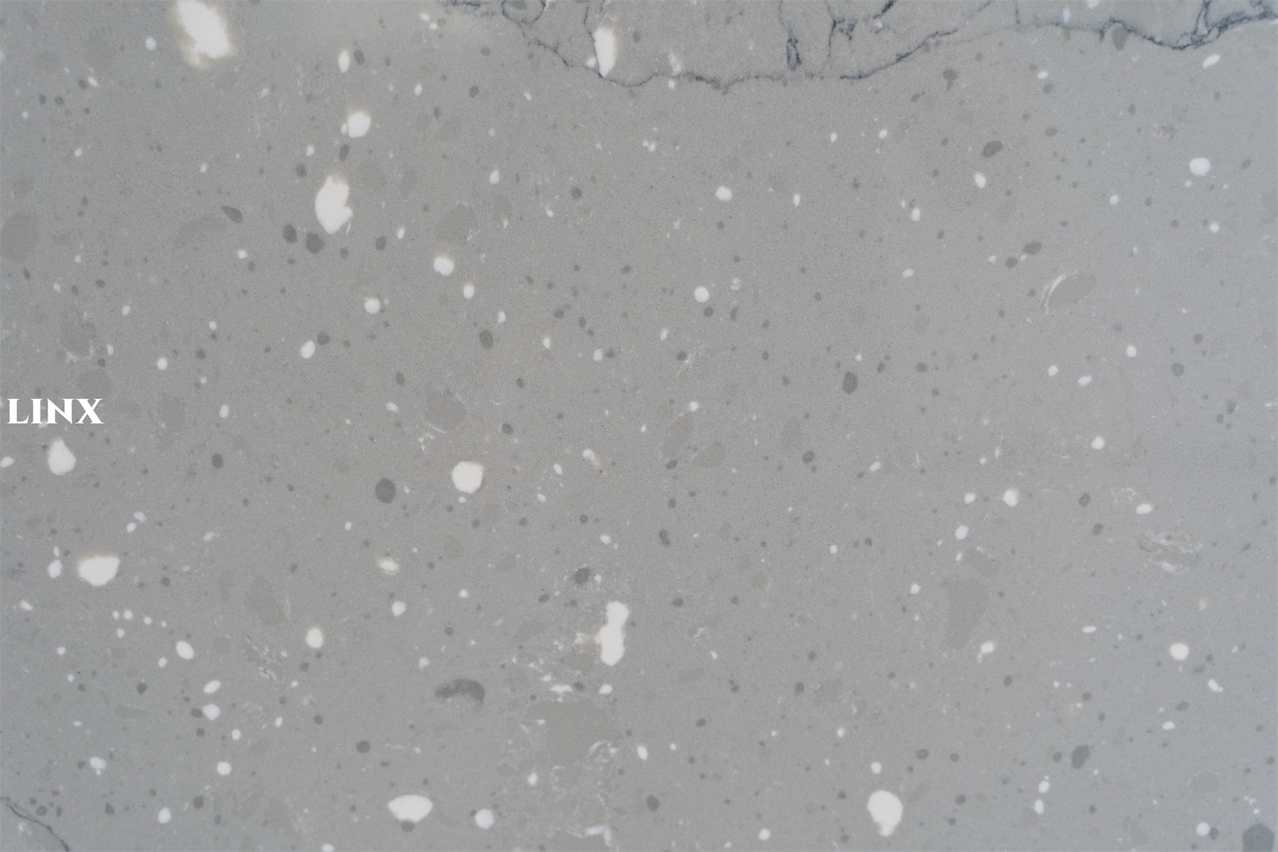 LX6211 CALACATTA GREY QUARTZ STONE 2 LINX SURFACES