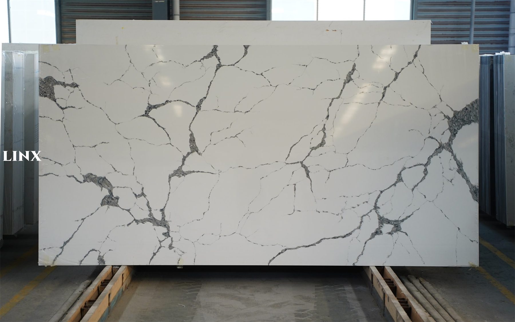 LX6316 CALACATTA WHITE QUARTZ STONE LINX SURFACES