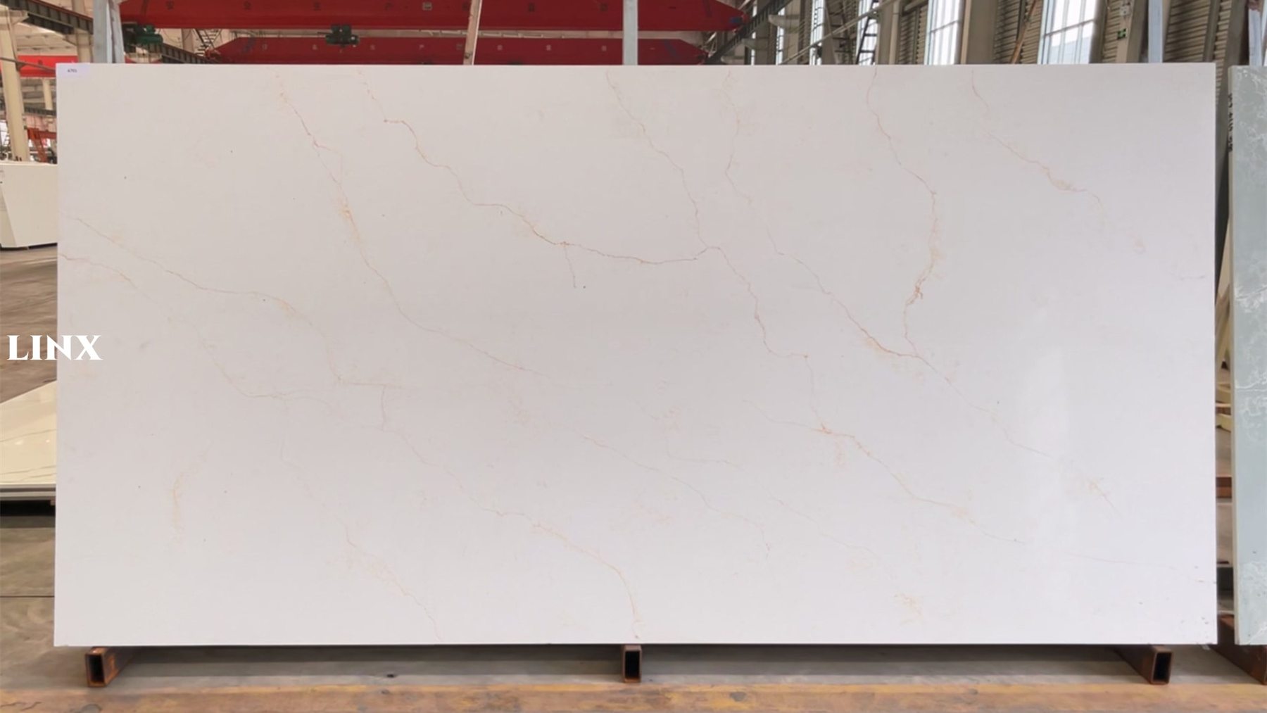 LX6701 CALACATTA GOLD QUARTZ STONE LINX SURFACES