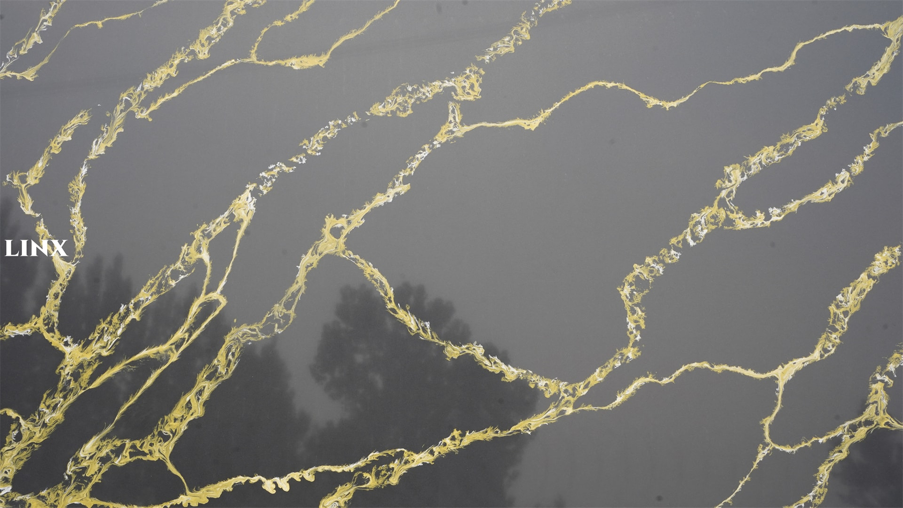 LX6719 CALACATTA BLACK QUARTZ STONE CLOSE UP 1 LINX SURFACES