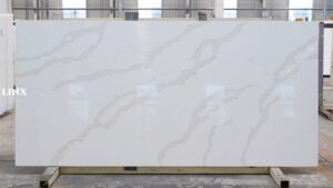LX6878 CALACATTA GOLD QUARTZ STONE FEATURE LINX SURFACES