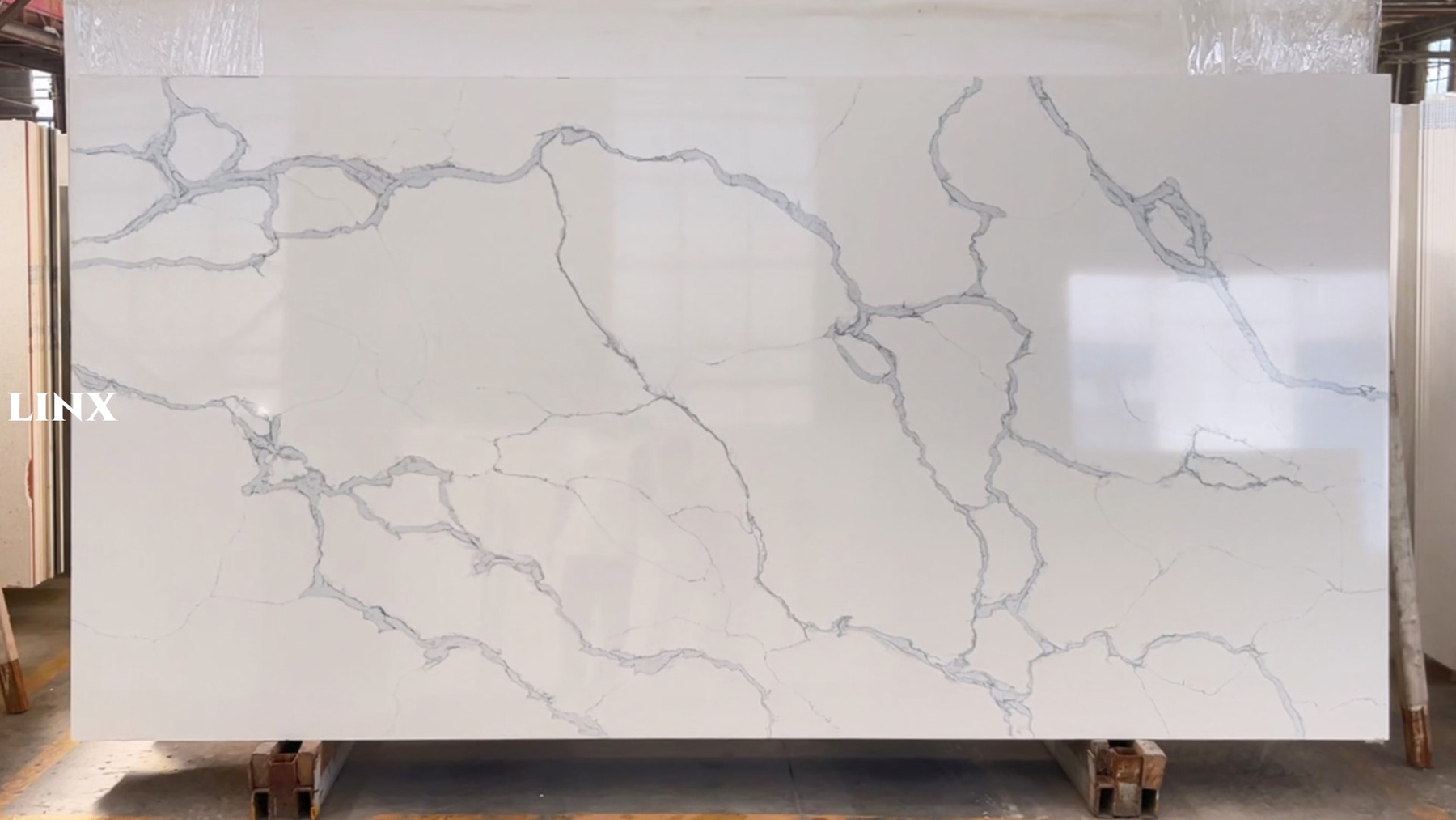 LX7299 CALACATTA WHITE QUARTZ STONE LINX SURFACES