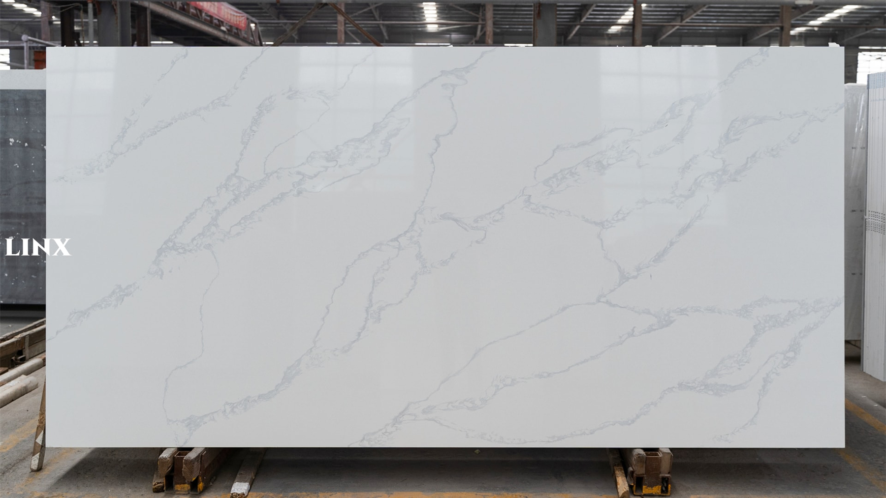 LX8008 CALACATTA WHITE QUARTZ STONE LINX SURFACES