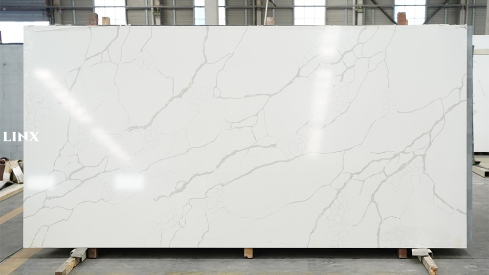 LX8021 CALACATTA WHITE QUARTZ STONE FEATURE LINX SURFACES