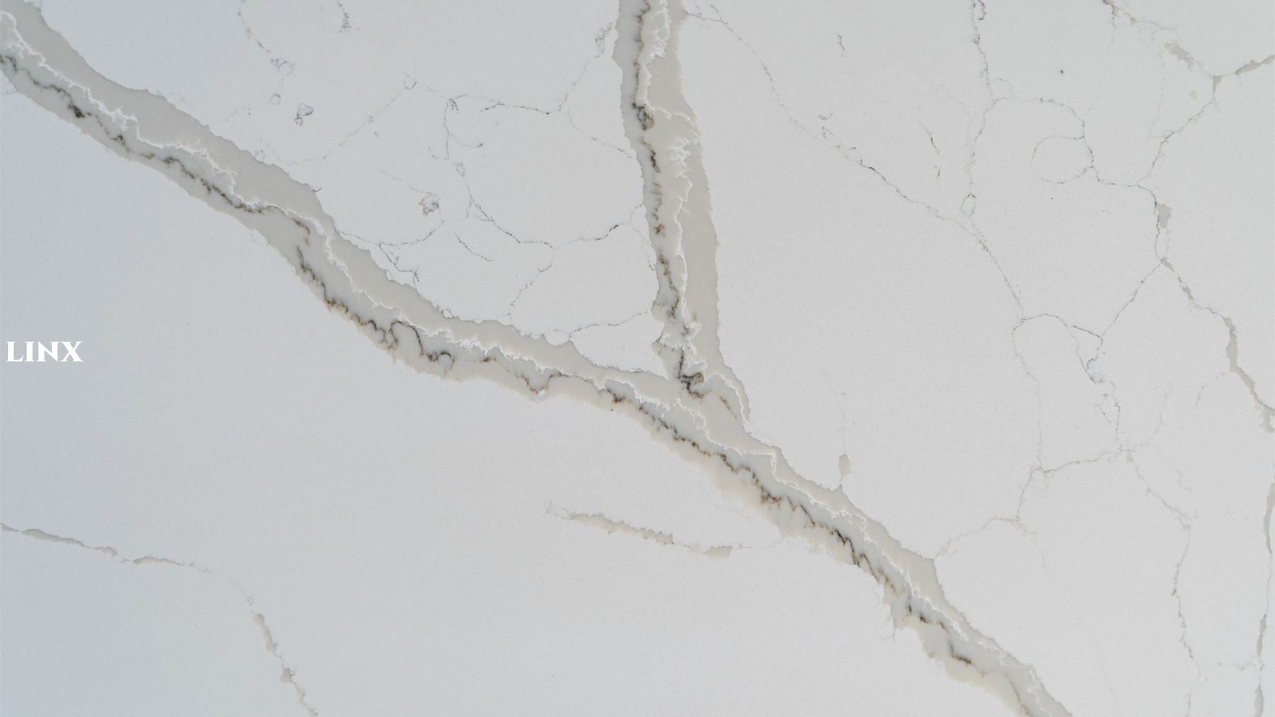 LX9324 CALACATTA WHITE QUARTZ STONE DETAIL 1 LINX SURFACES