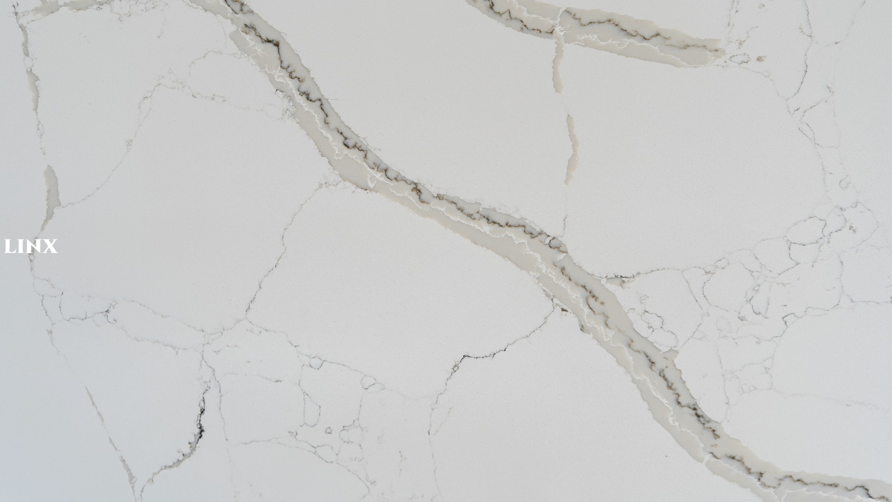 LX9324 CALACATTA WHITE QUARTZ STONE DETAIL 3 LINX SURFACES