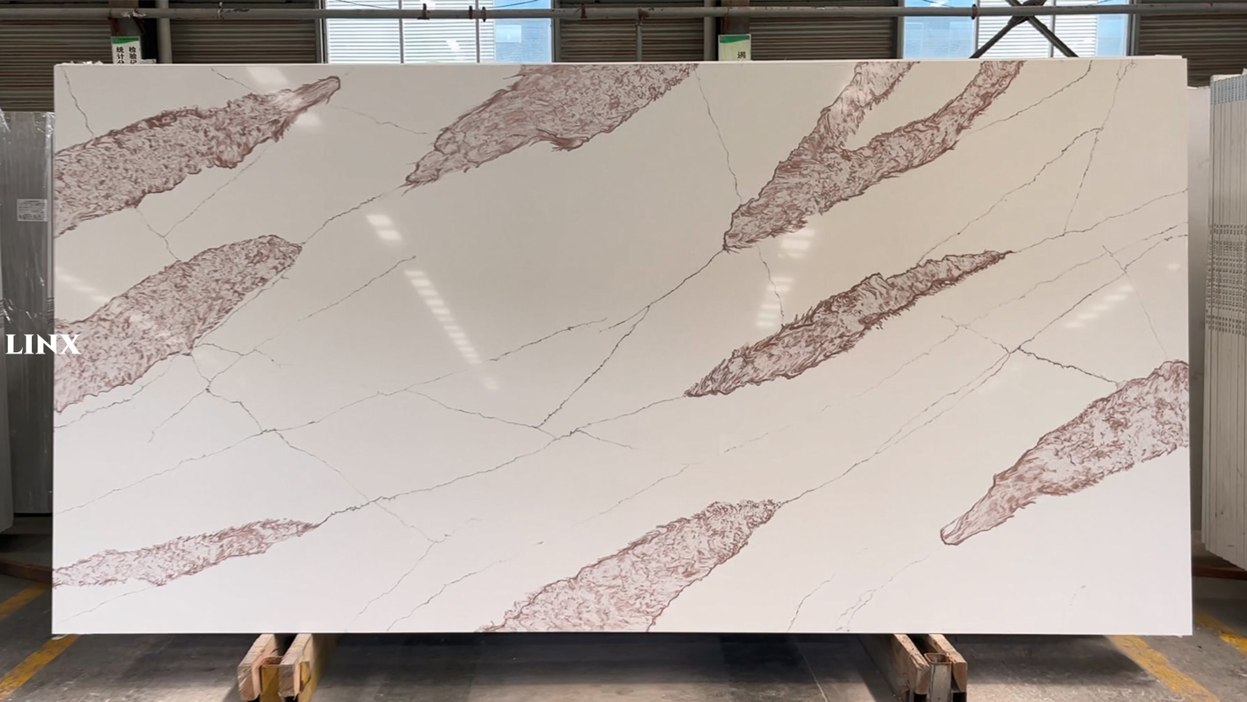 LXM8105 MARRON CONNECT QUARTZ STONE LINX SURFACES