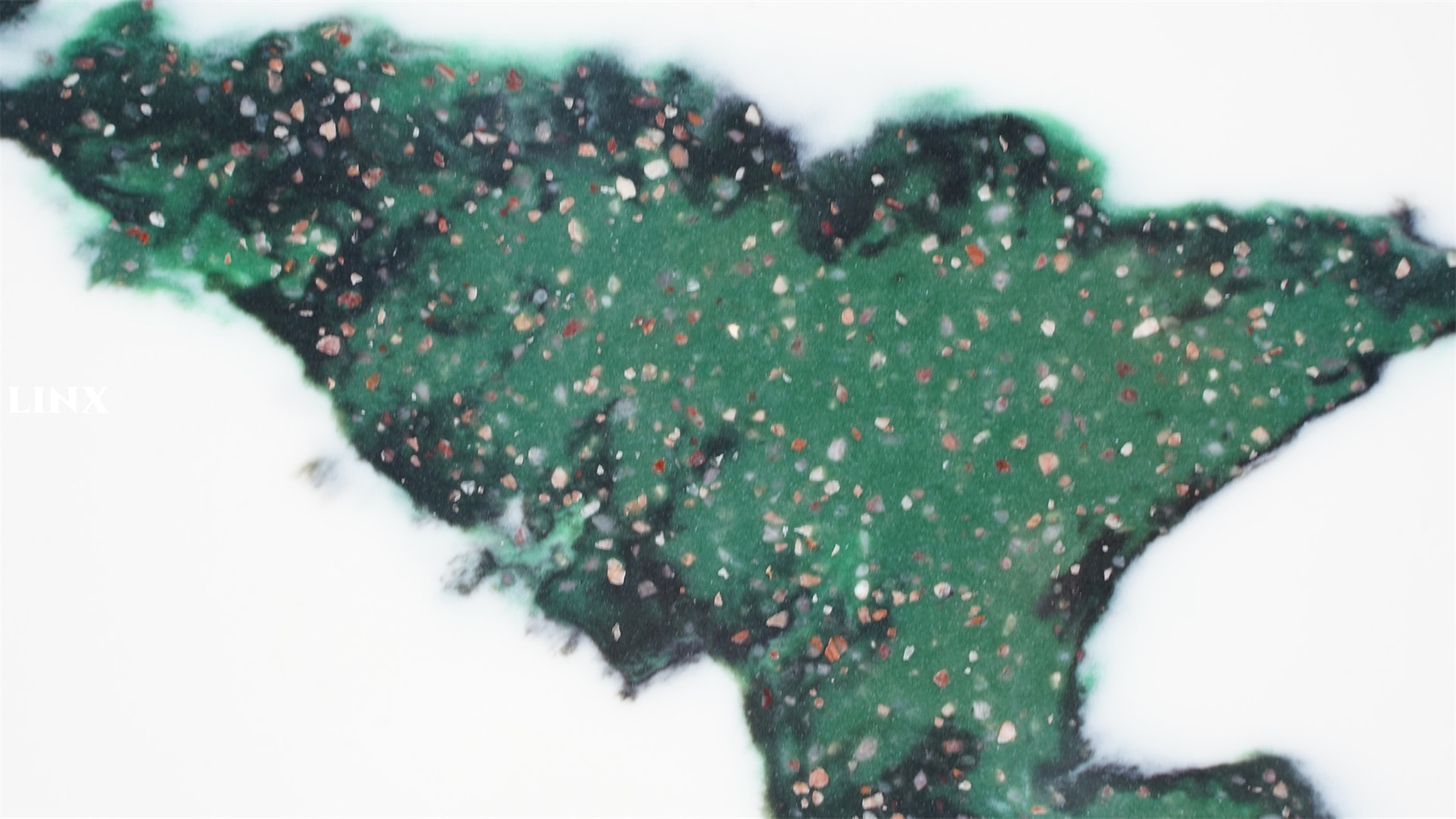 LXM9018 SMOOTH GREEN JADE STONE CLOSE UP 4 LINX SURFACES