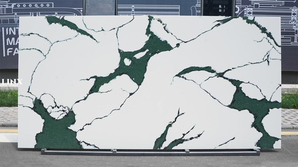 LXM9018 SMOOTH GREEN JADE STONE FEATURE LINX SURFACES