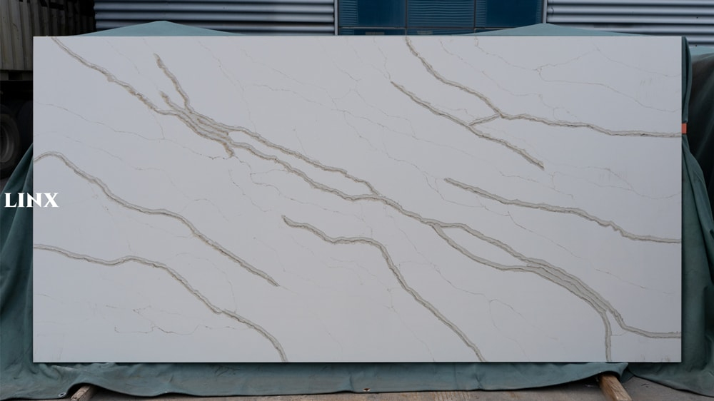 BROOKLYN QUARTZ STONE CALACATTA WHITE FEAWTURE LINX SURFACES